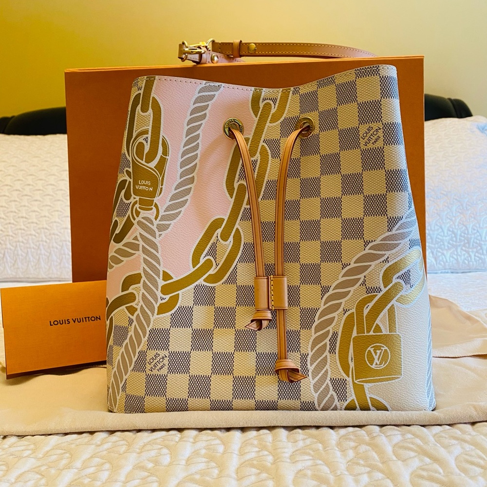 Louis Vuitton Checkered Shoulder Bag - Pink and Gold